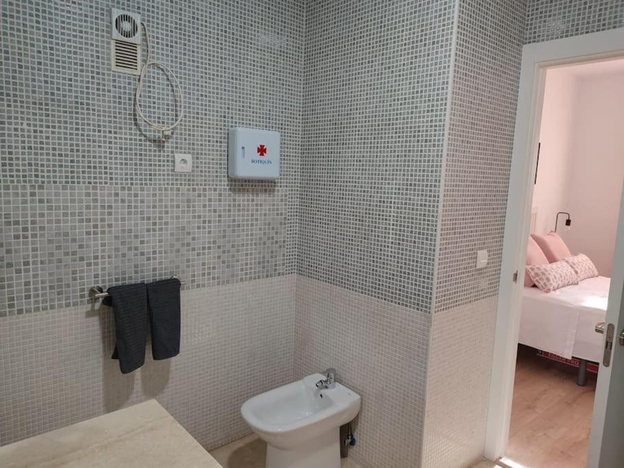 Apartamento Torrequebrada 贝纳尔马德纳 外观 照片