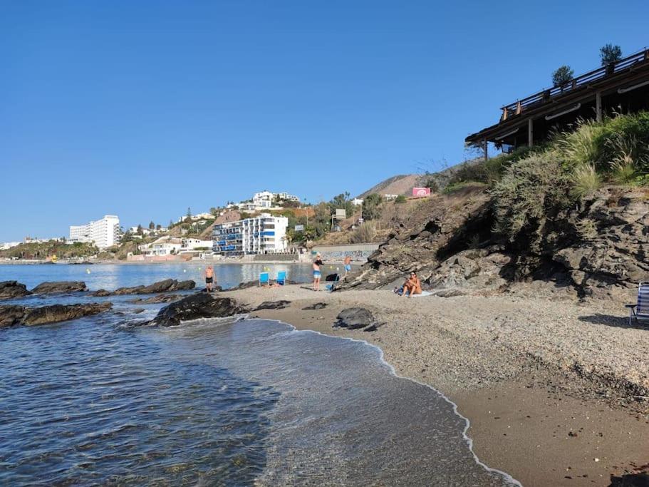 Apartamento Torrequebrada 贝纳尔马德纳 外观 照片