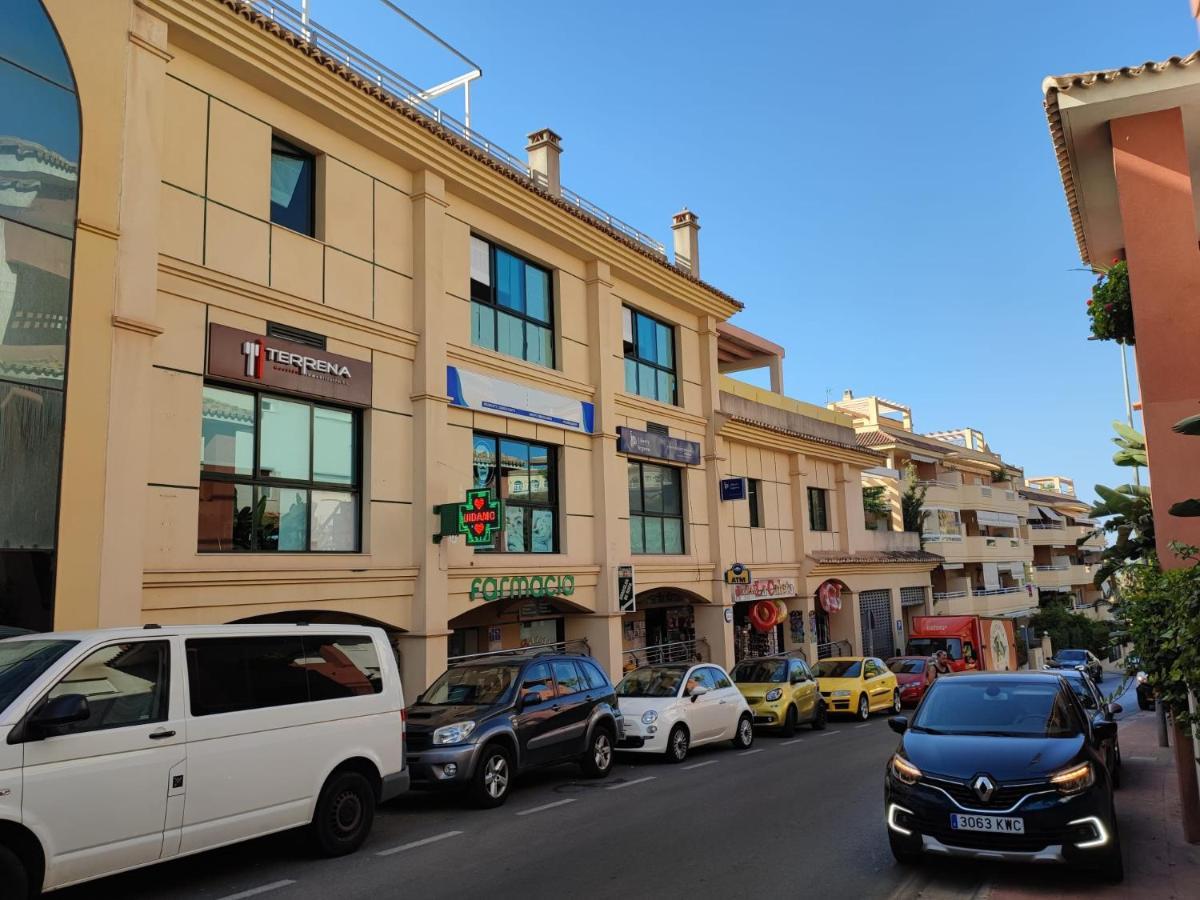 Apartamento Torrequebrada 贝纳尔马德纳 外观 照片