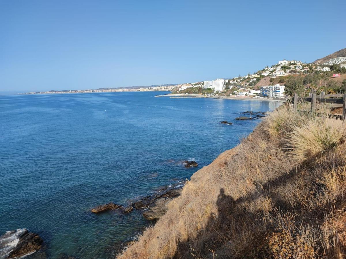 Apartamento Torrequebrada 贝纳尔马德纳 外观 照片