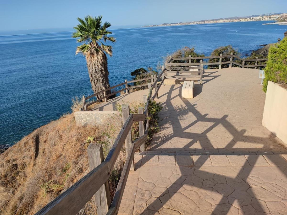 Apartamento Torrequebrada 贝纳尔马德纳 外观 照片